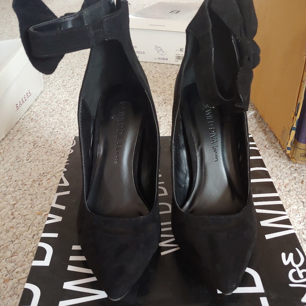 Black suede pumps